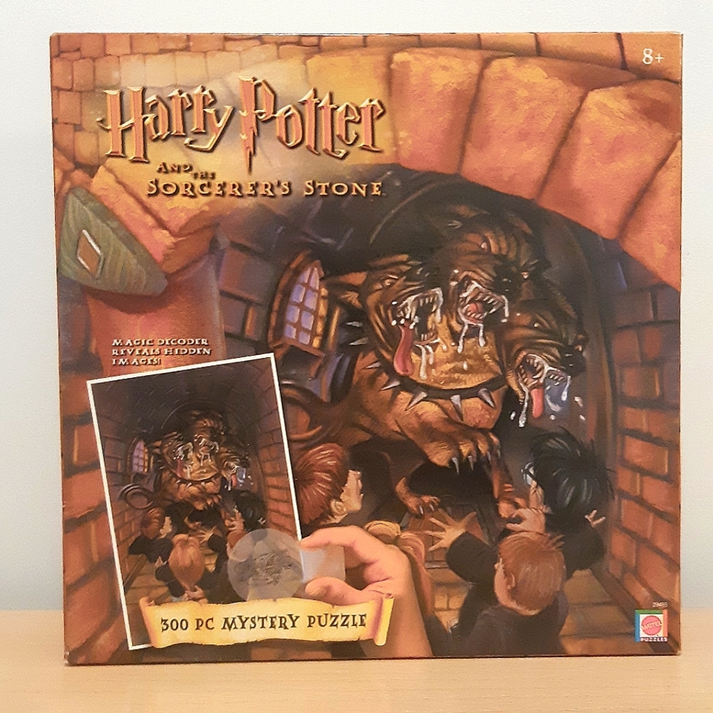 Harry Potter and the Sorcerer's Stone 300 Piece Mystery Puzzle